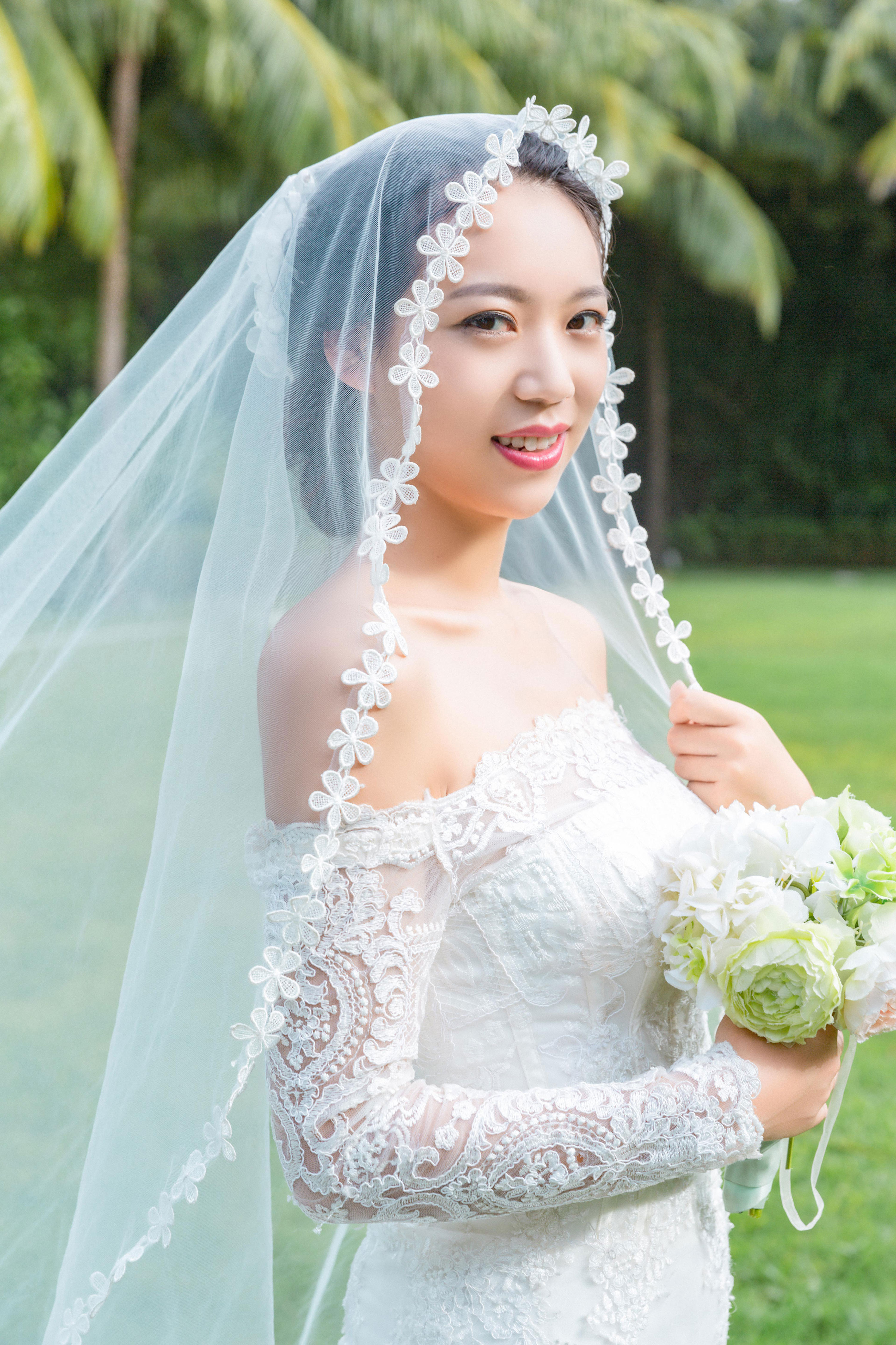 海边美丽的新娘-蓝牛仔影像-中国原创广告影像素材