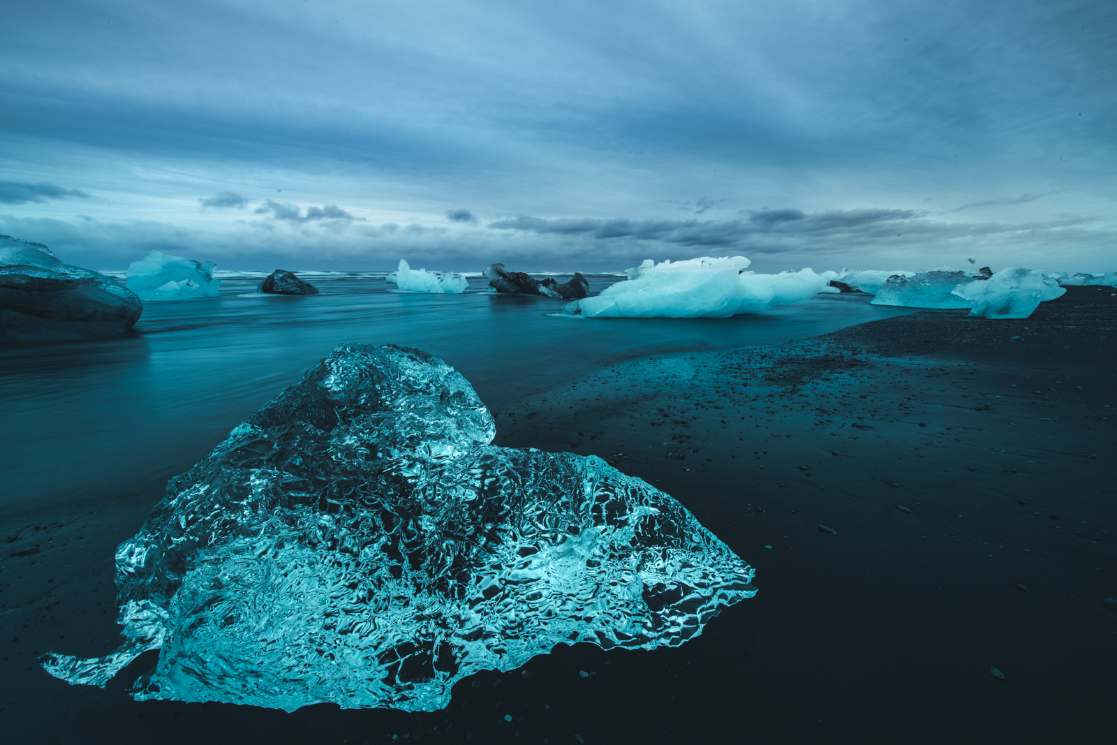 南极极昼海冰海旅游摄影图配图高清摄影大图-千库网